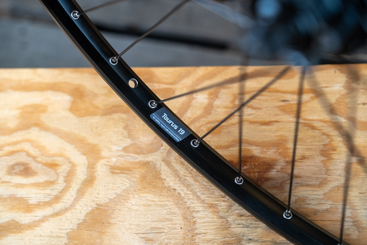 Hinterrad 28" Disc Shimano Deore - Ryde Taurus 19 - 8/9/10/11-fach