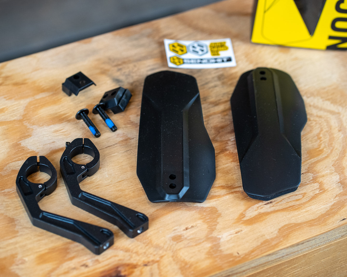 Sendhit Nock Handguards V2