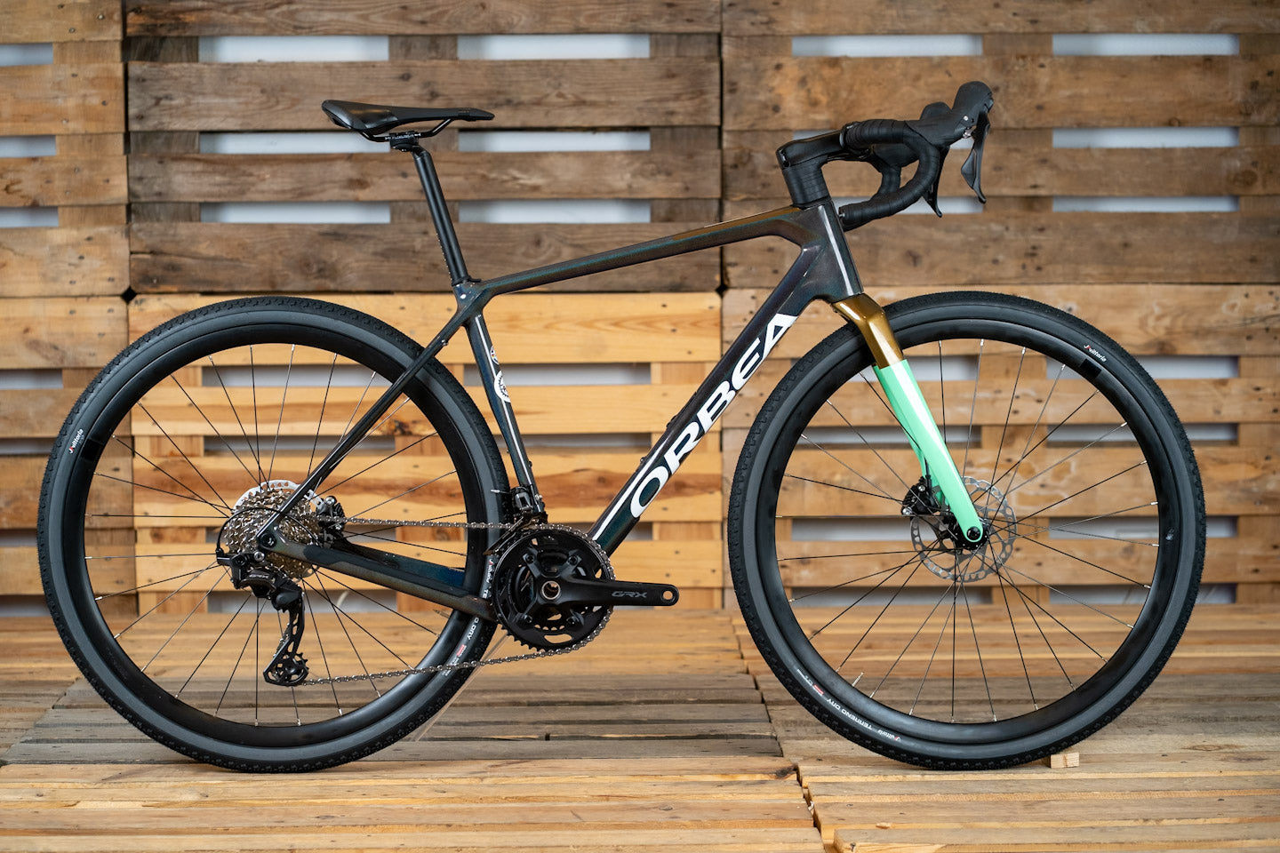 ORBEA Terra M30 Team -Custom- Der Regenbogen