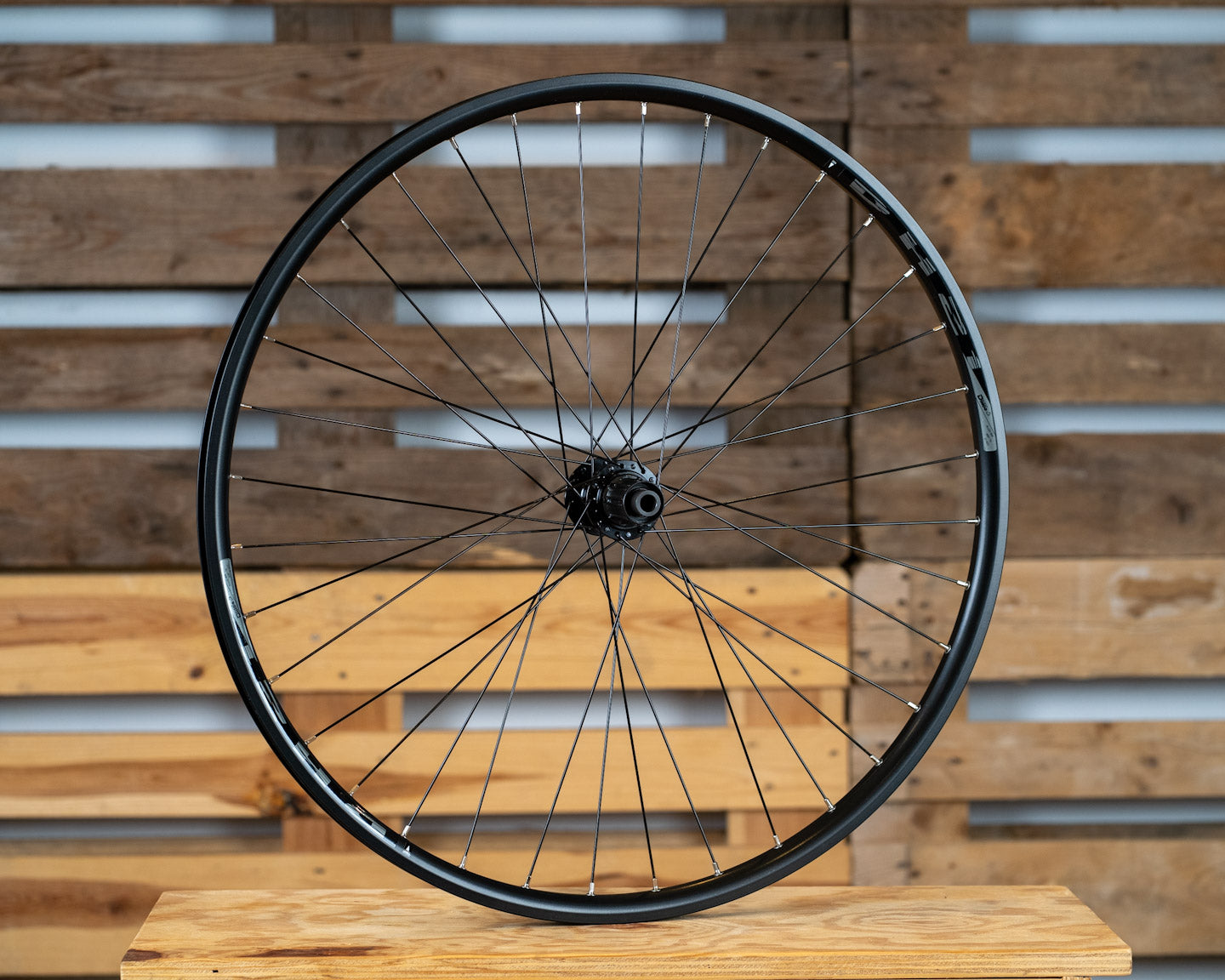 Hinterrad 29“ Steckachse Shimano TC-500 - DH 21 Disc - 8/9/10/11 - fach