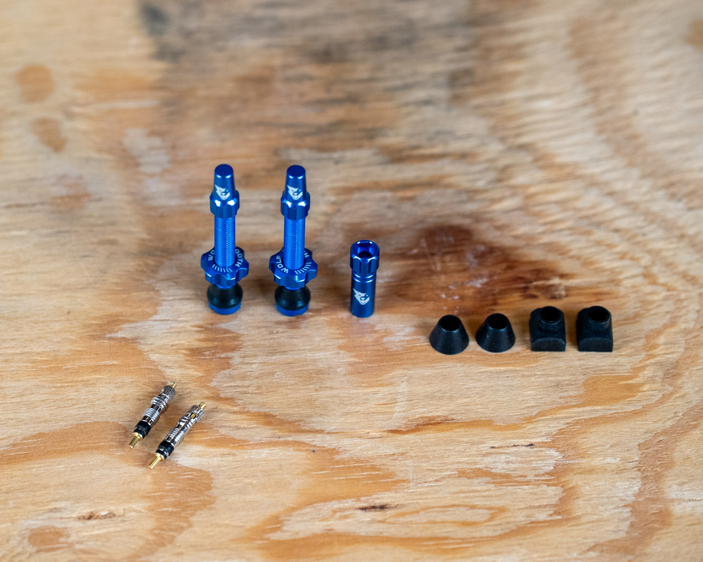 WOLF TOOTH Tubeless Valve Stem Kit Ventile